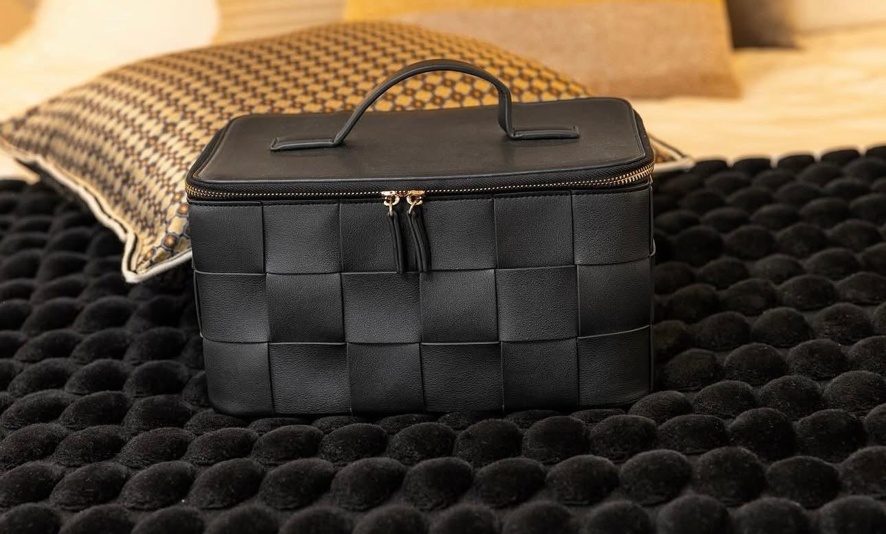 Ceannis Braided beauty box
