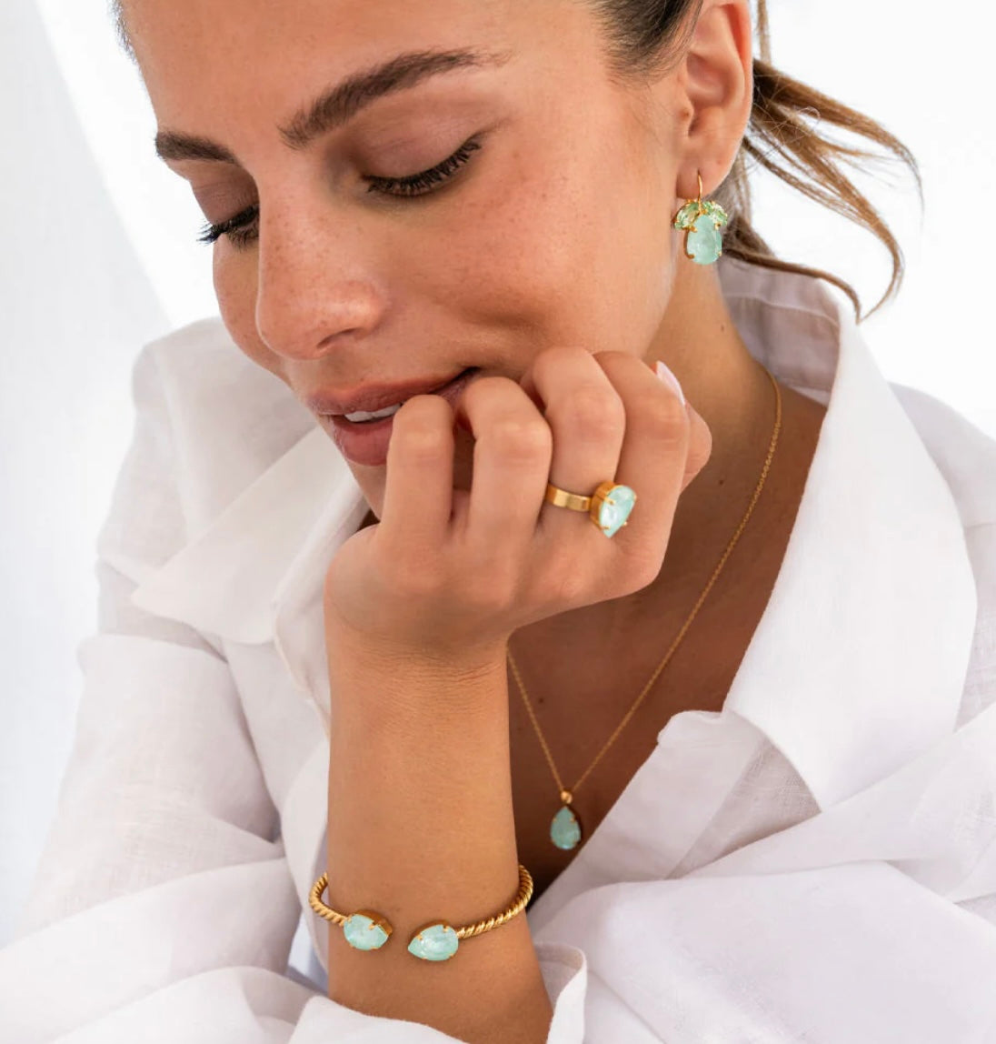 Mini Drop Necklace / Soft Mint