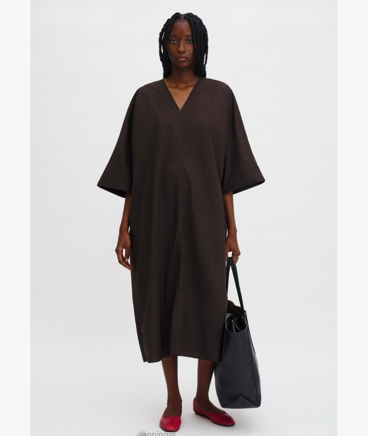 Filippa K V-Neck Cotton Kaftan – Brown