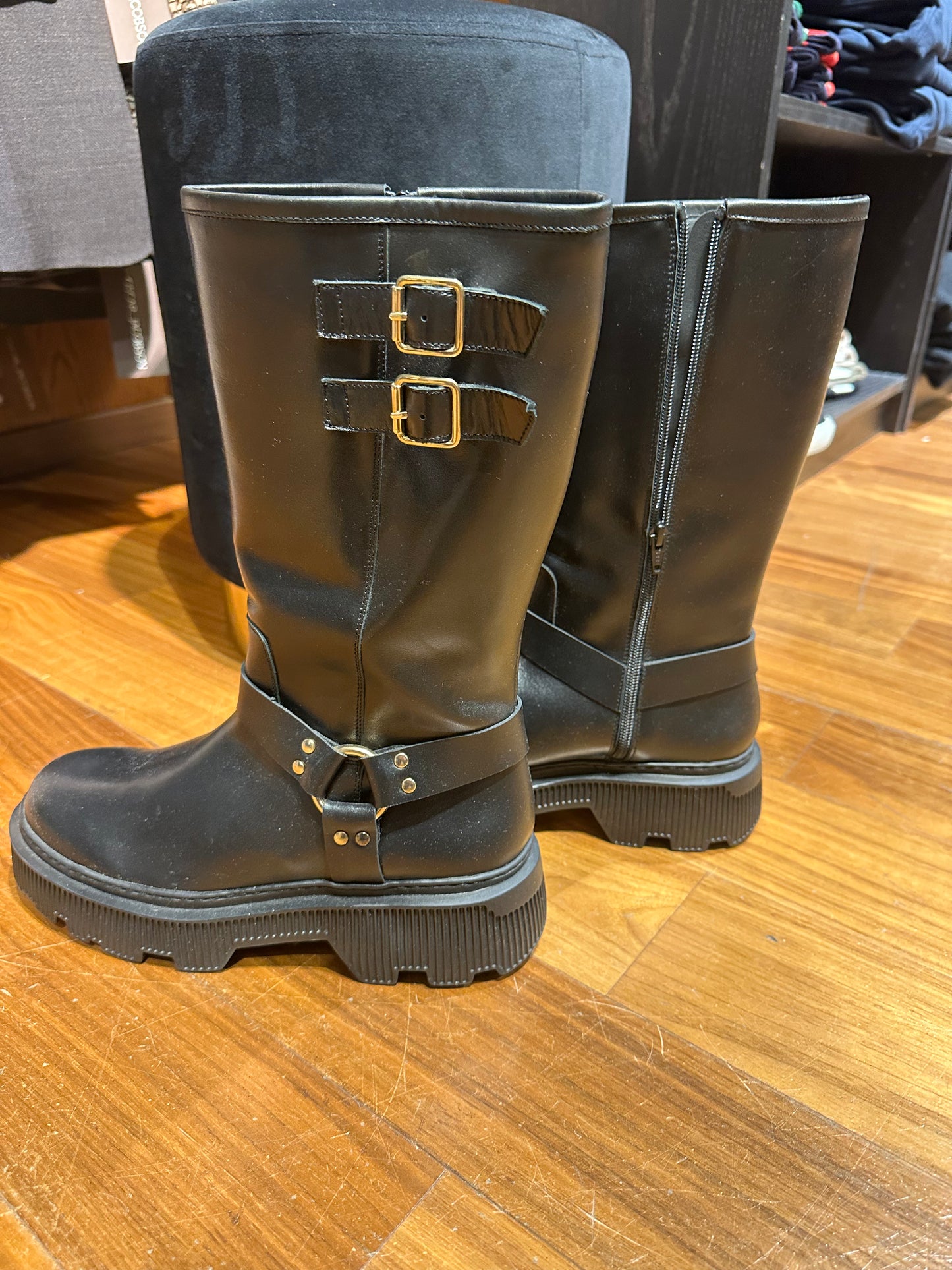 SAVANA NEGRO H-CLASI