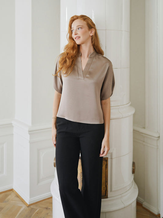 Neo Noir – Anelle Heavy Sateen Blouse – Dark Taupe