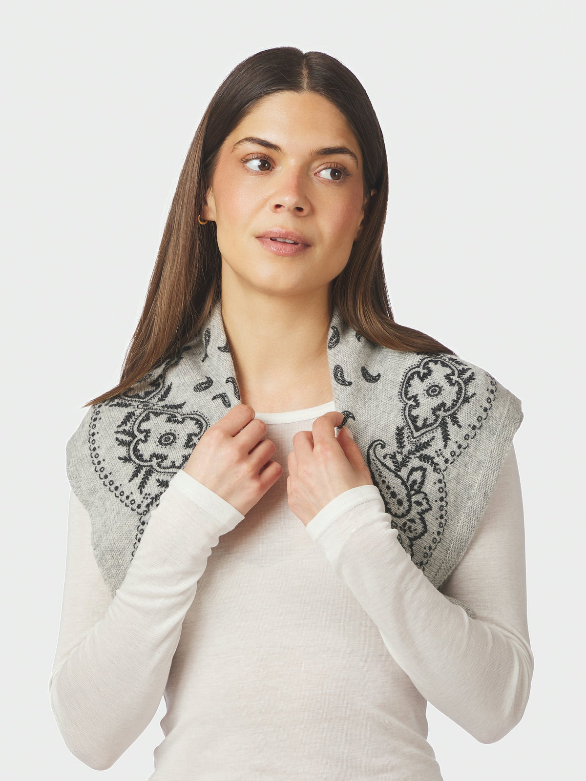 Neo Noir – Adelina Paisley Knit Scarf – Grey Melange