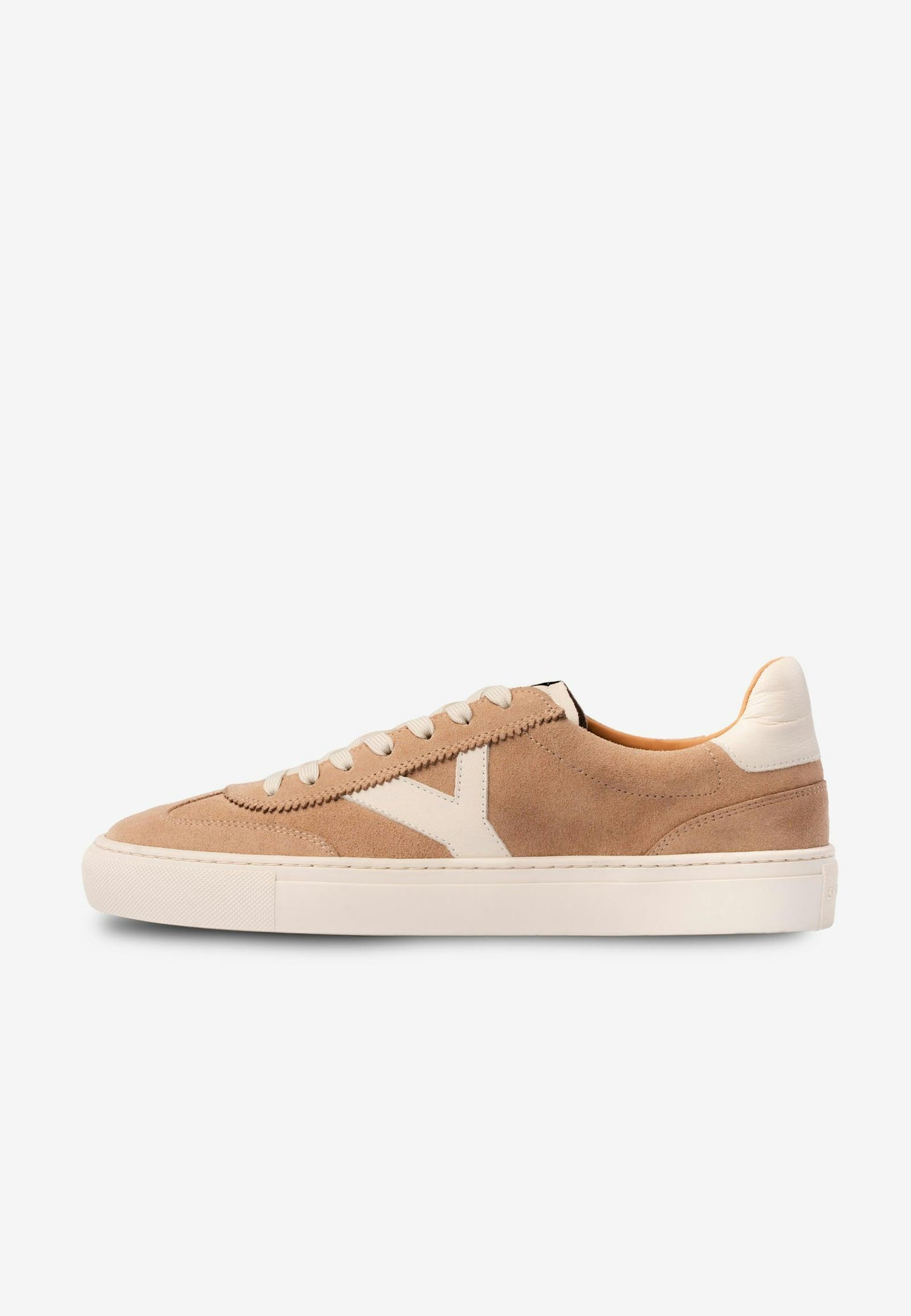 Sneaky Steve Milwauke Suede
Sand
1 699 kr