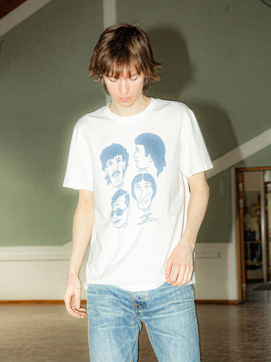 Nudie Jeans – Roy Fab Four T-Shirt Chalk White