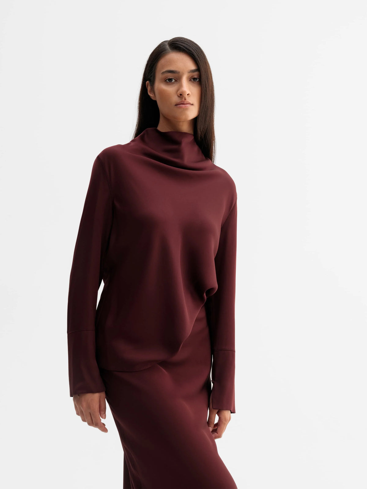 Ahlvar Gallery | Ayumi Silk Blouse – Burgundy