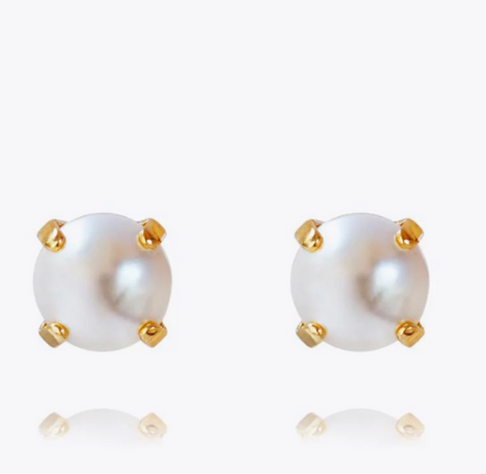 Mink stud pearl earring
