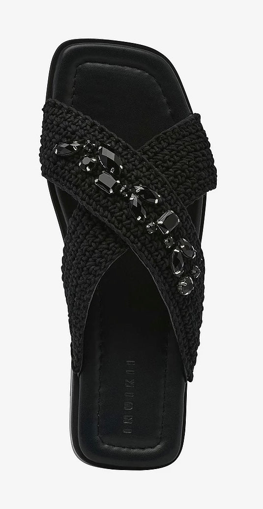 Slipper Woven Crossed Stones Black