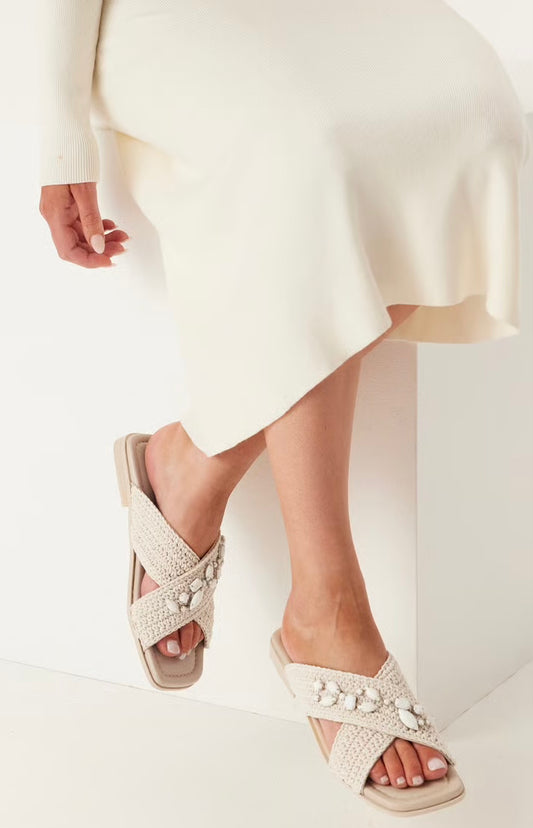 Slipper Woven Crossed Stones White