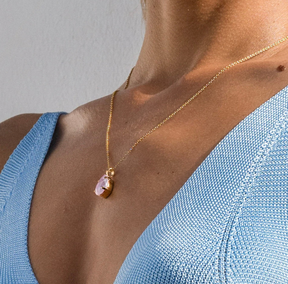 Mini Drop Necklace / Soft Pink