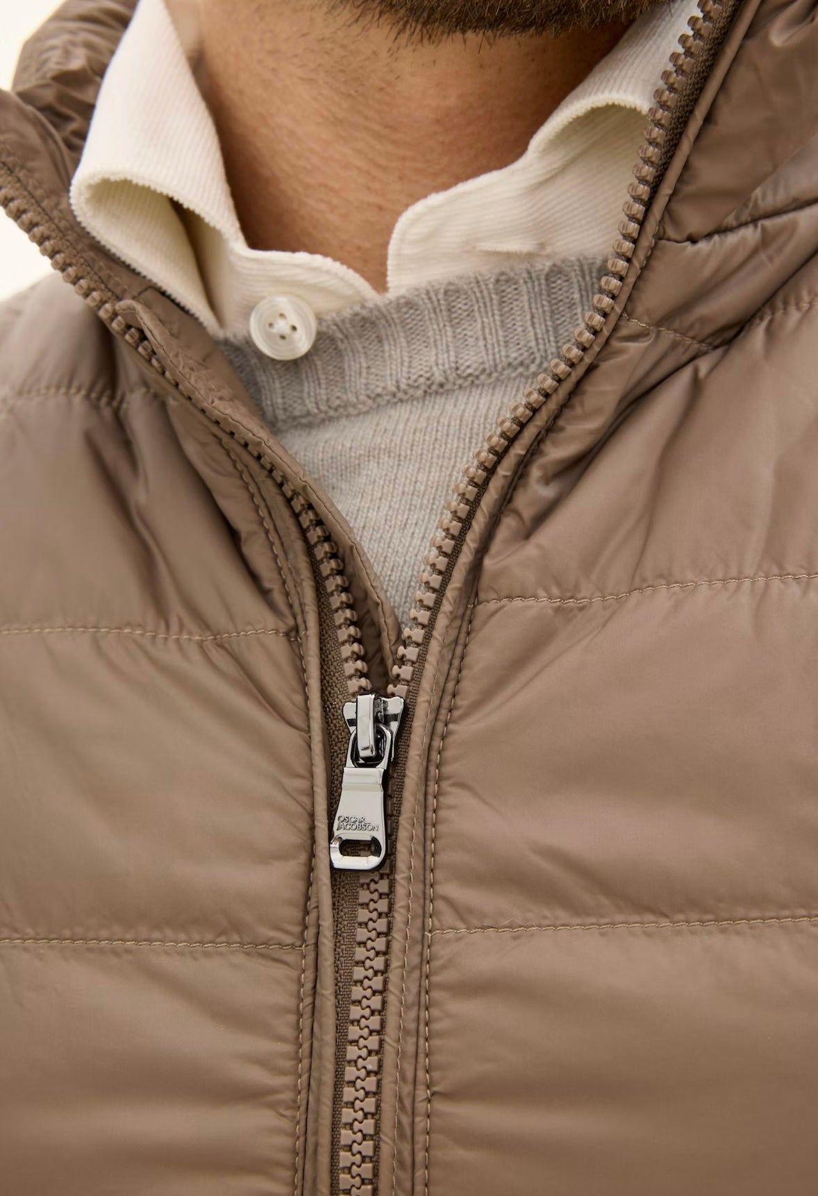 Oscar Jacobson Padded liner väst