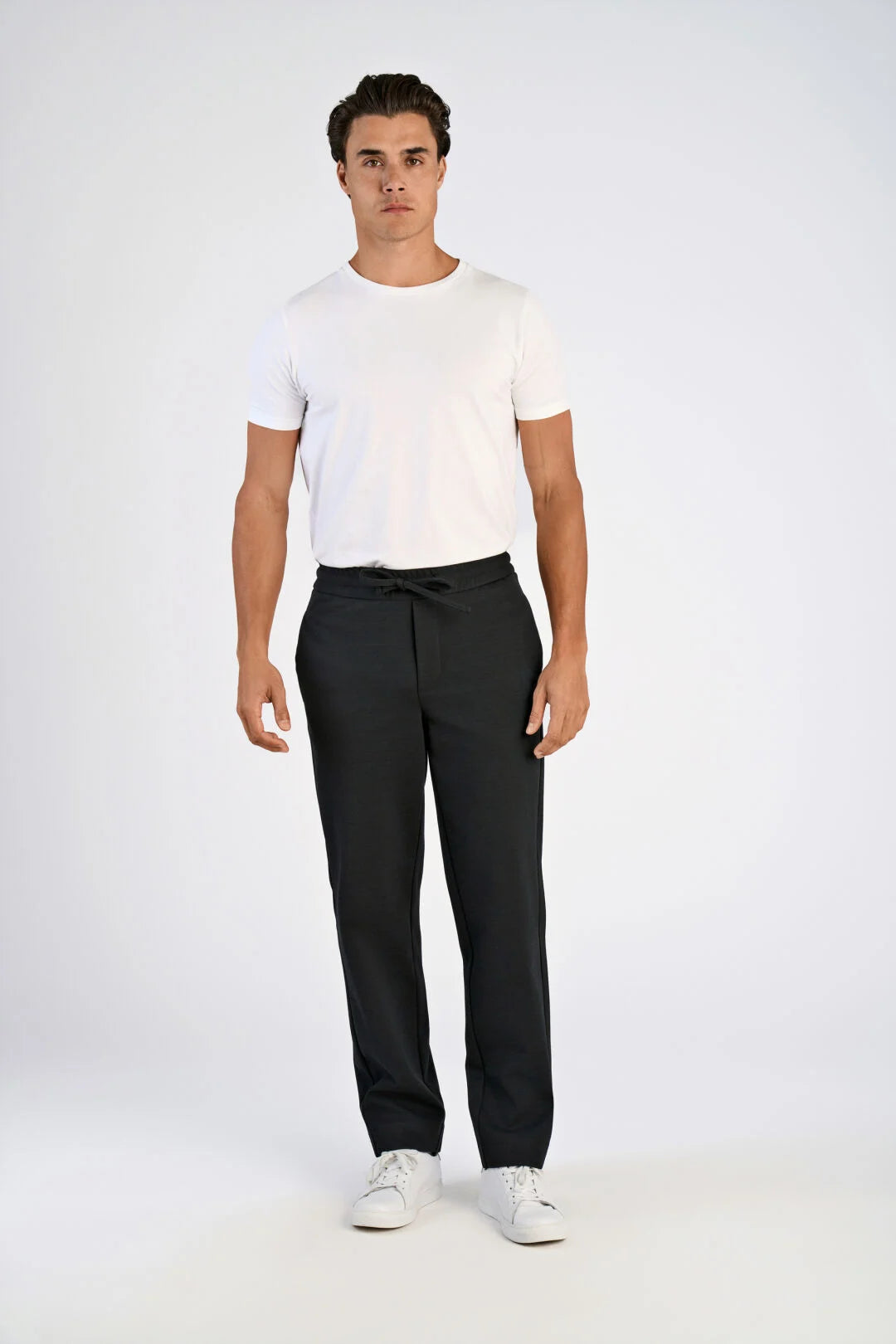 Lindbergh Performance byxor relaxed fit superflex