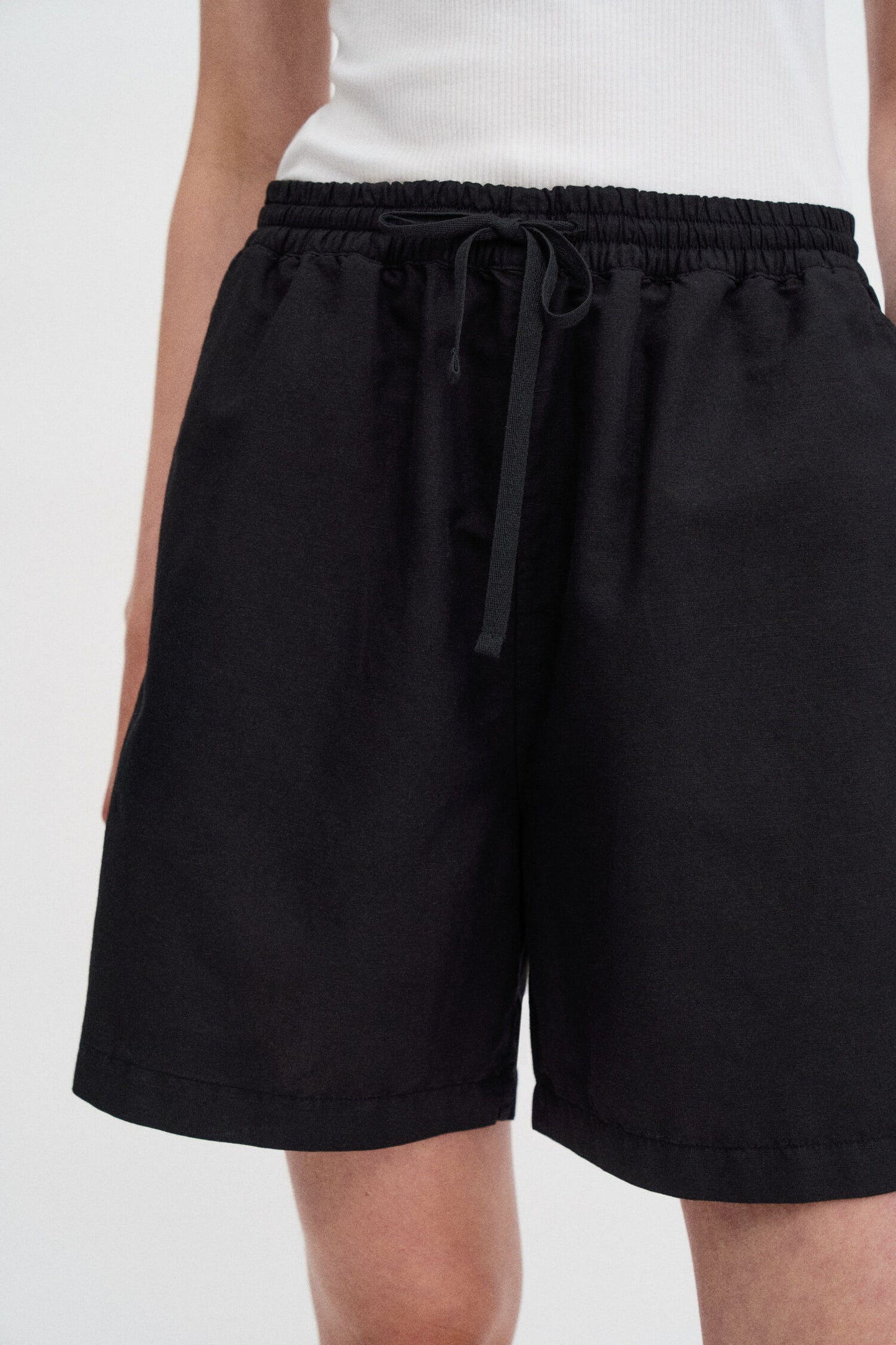 Jessa Linen shorts Black