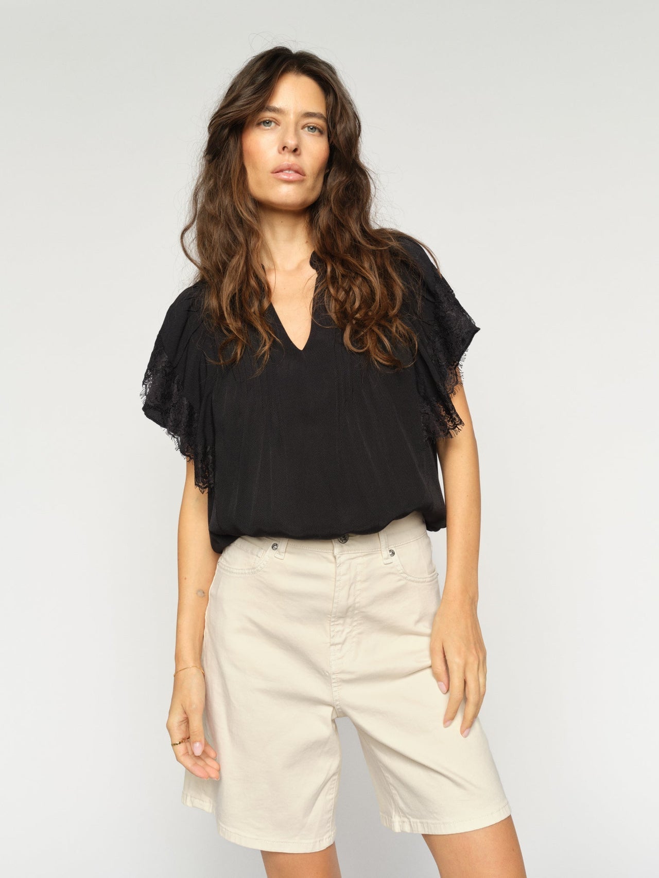 Mos mosh MMBati Len shorts