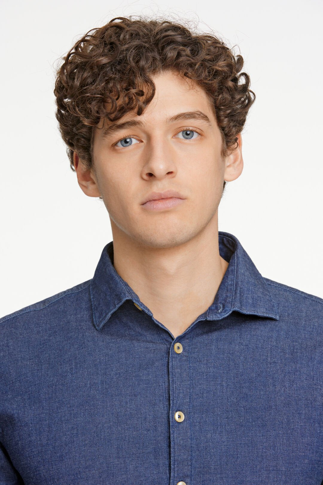 Soft indigo stretch shirt