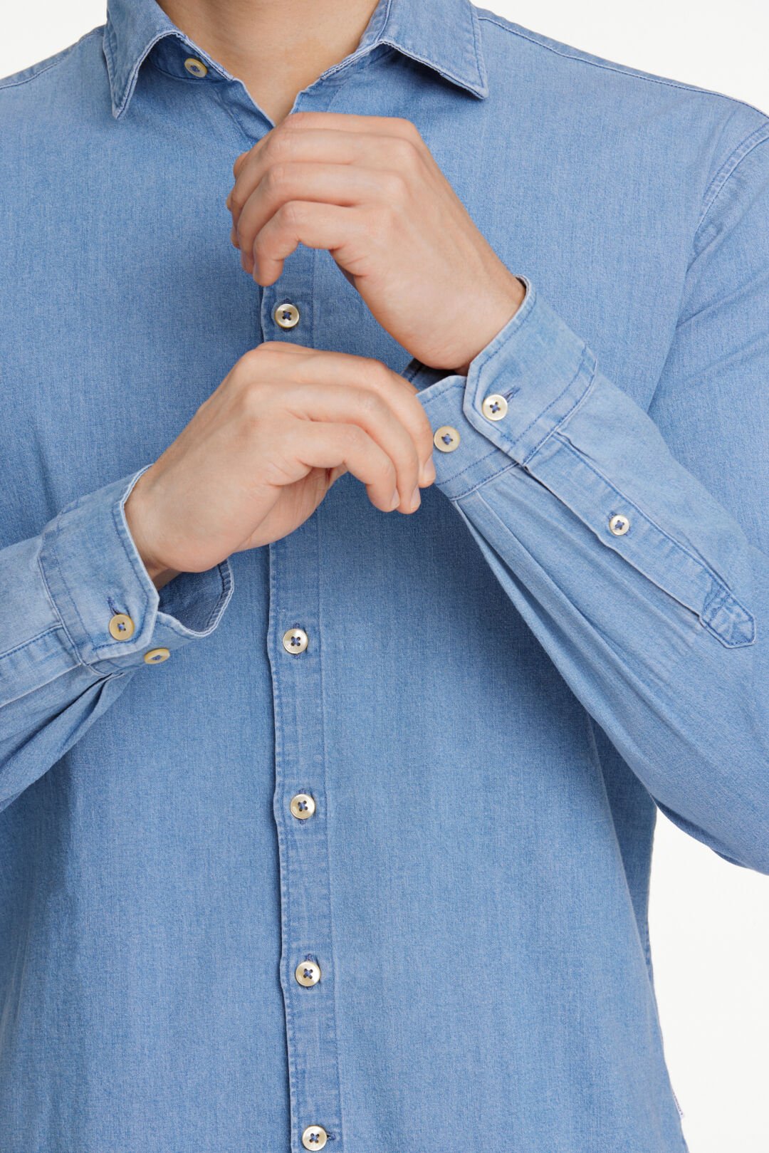 Soft indigo stretch shirt