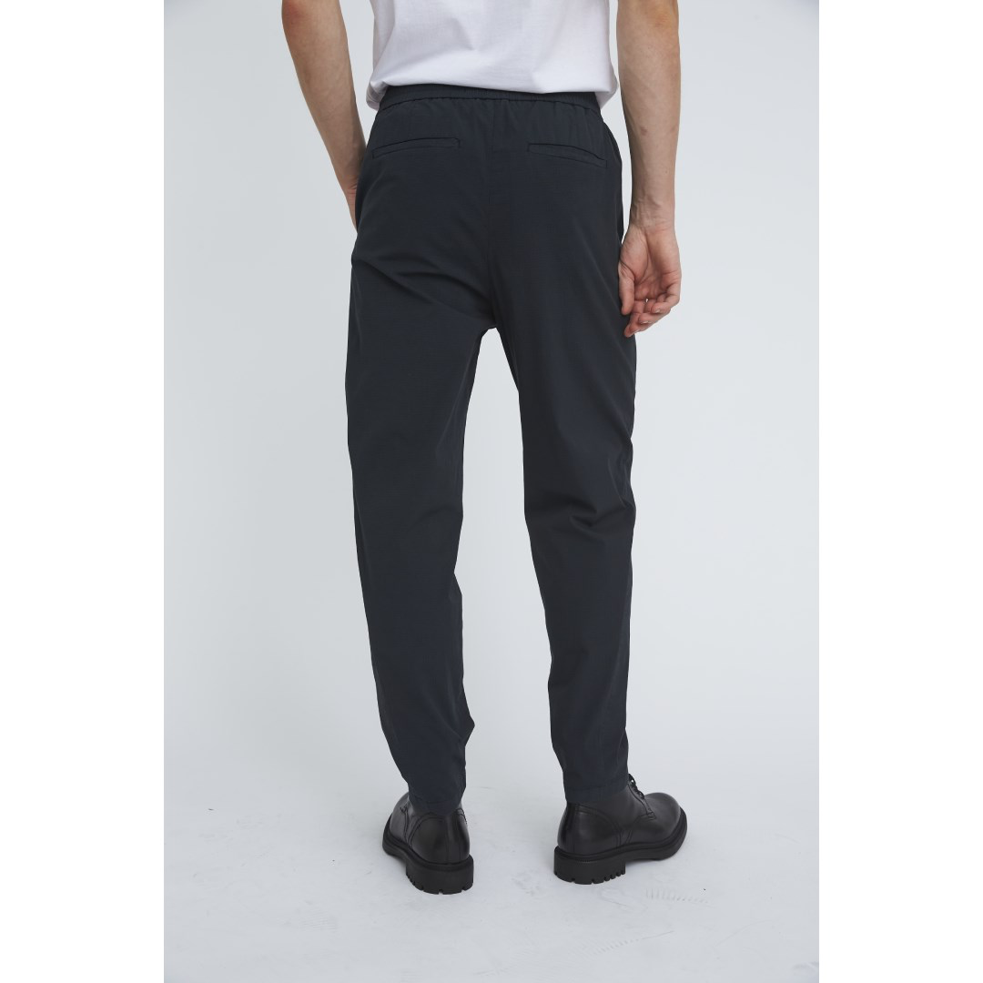 Noah pants black