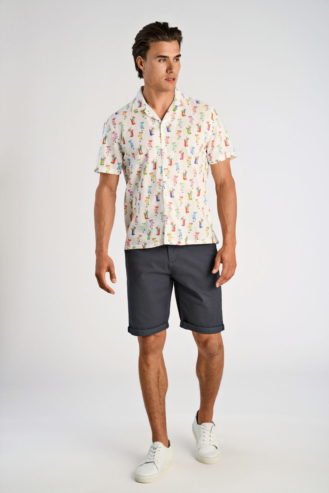 Lindbergh Linneskjorta drink vit