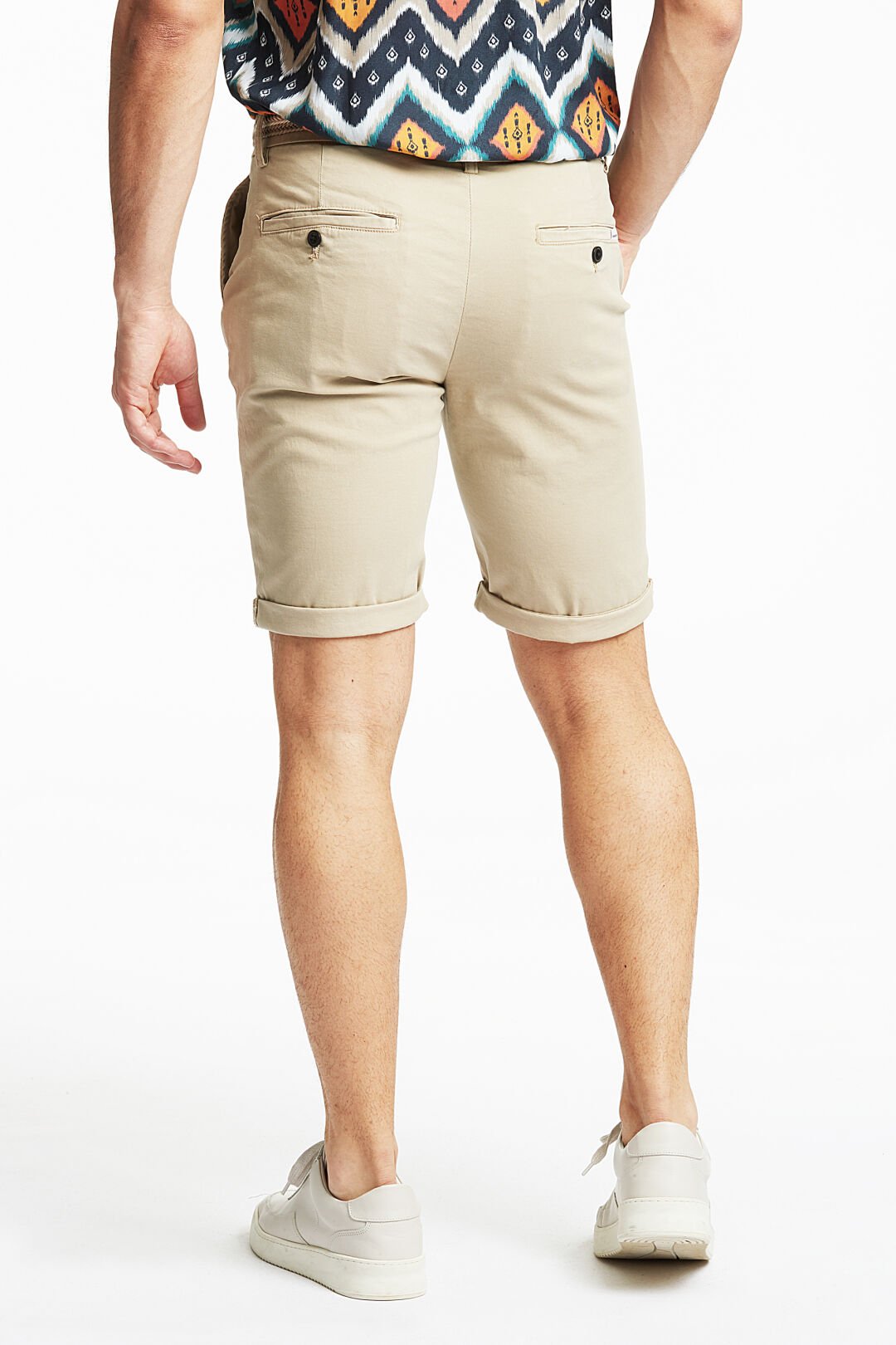 Chino shorts with belt Sand