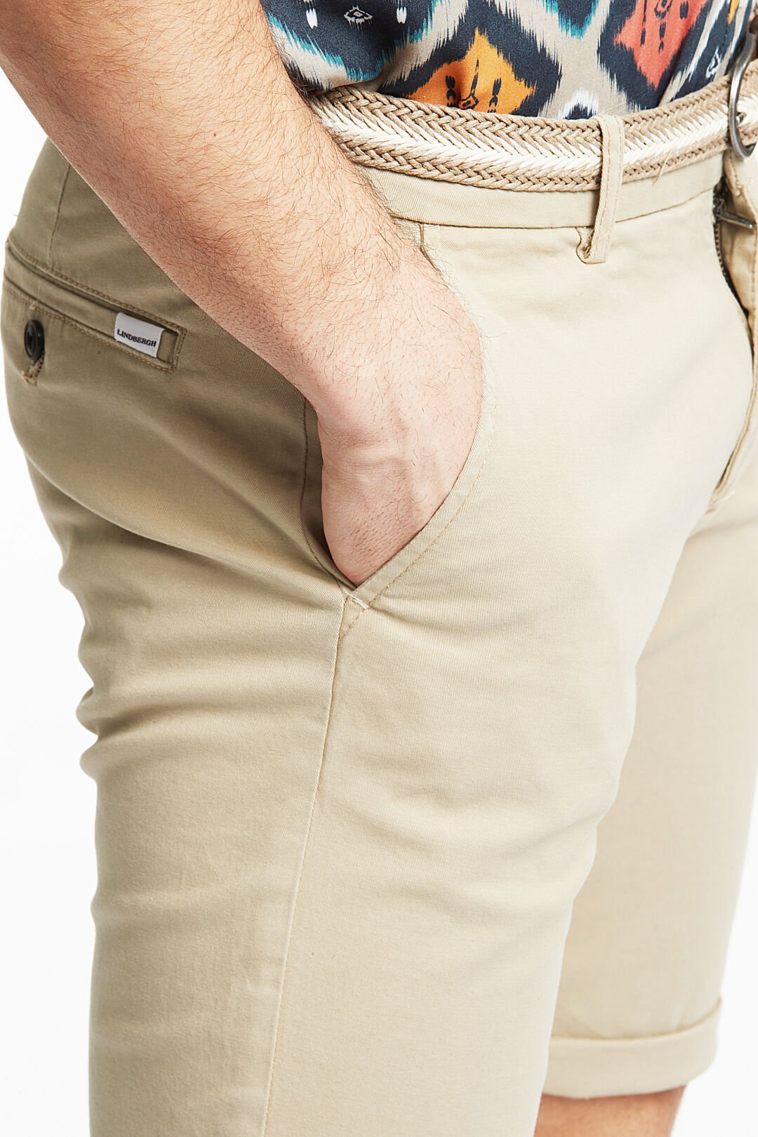 Chino shorts with belt Sand