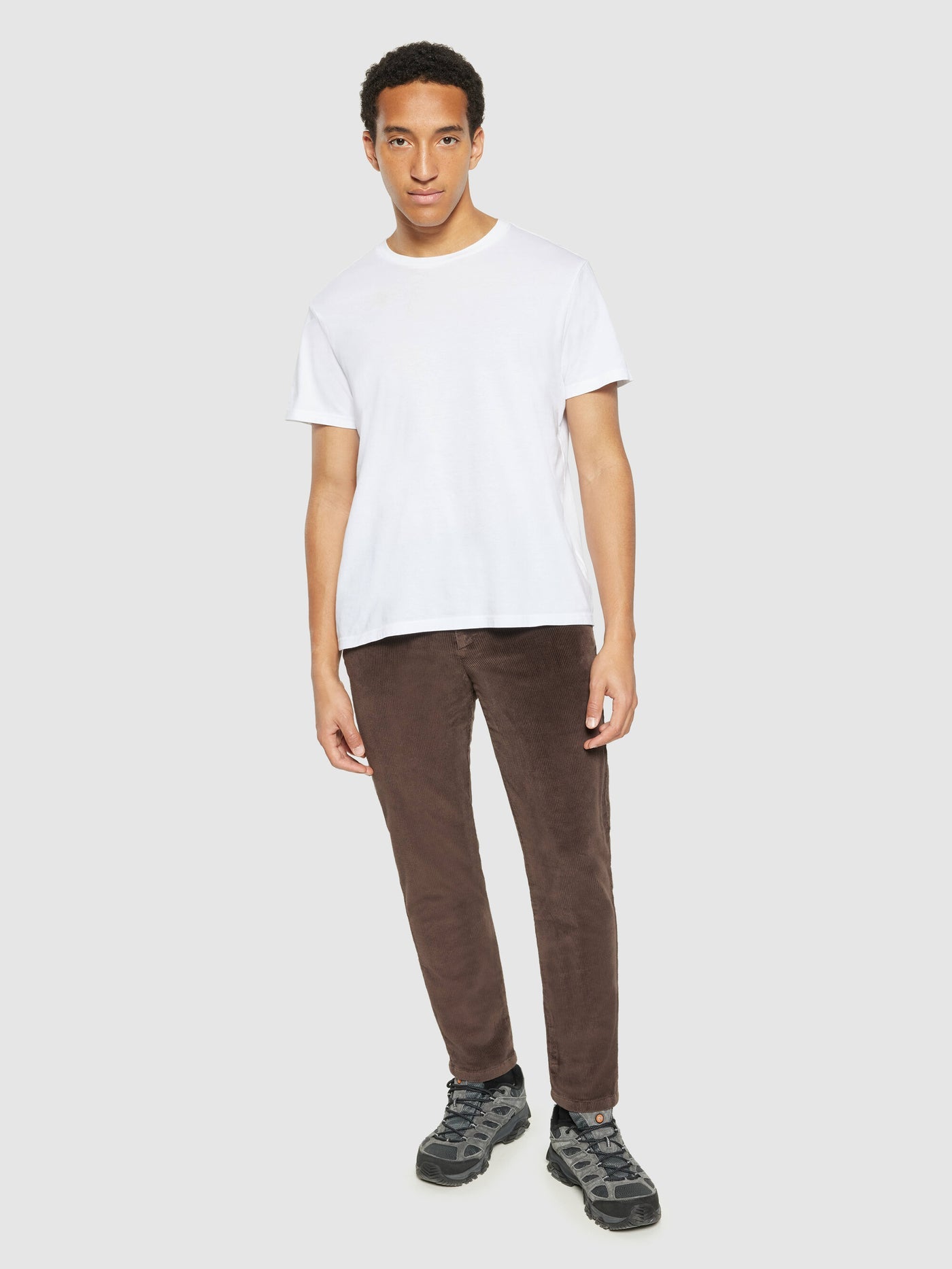 Chuck regular 8-Wales corduroy pants