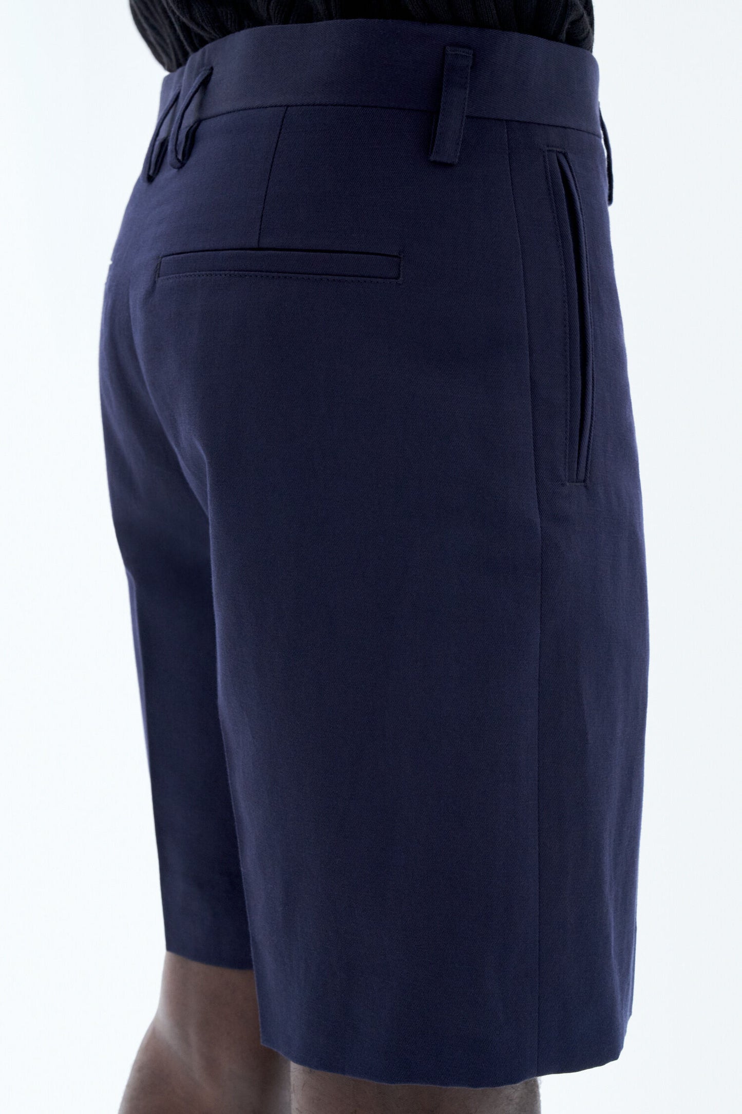 Linen Shorts Navy